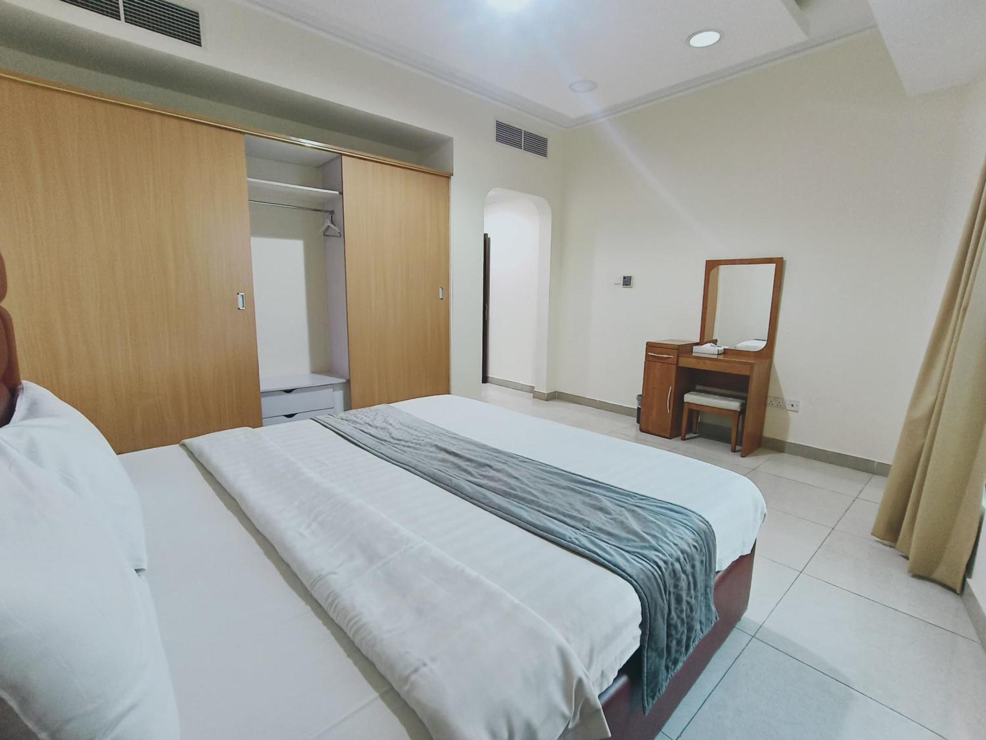 Marina Tower Hotel Manama Exterior photo