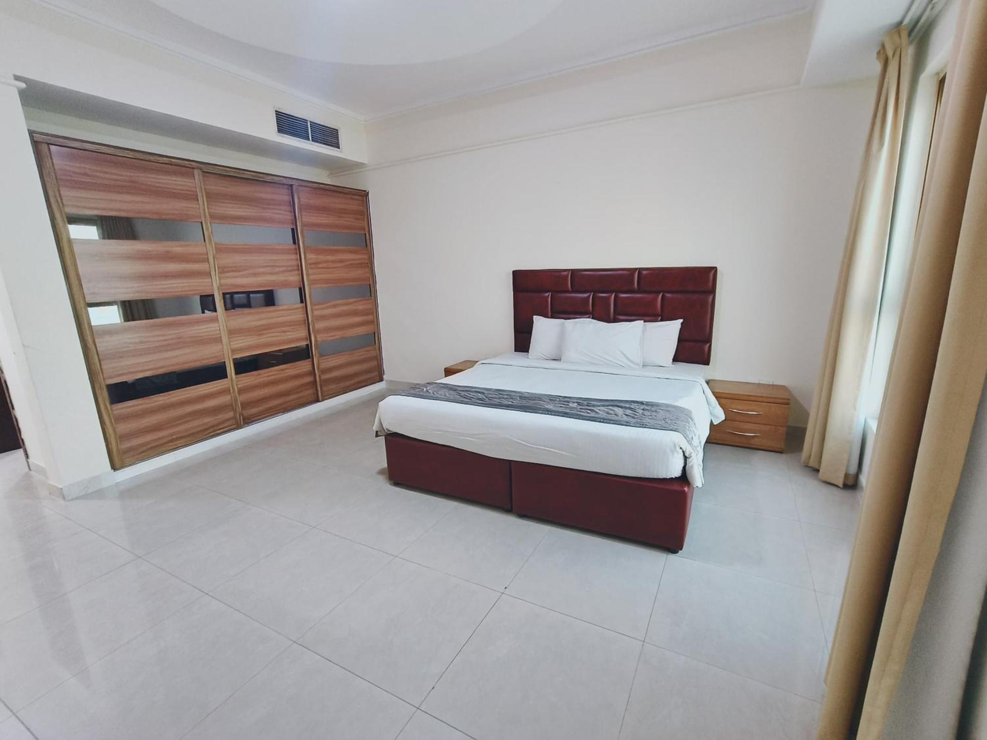 Marina Tower Hotel Manama Exterior photo